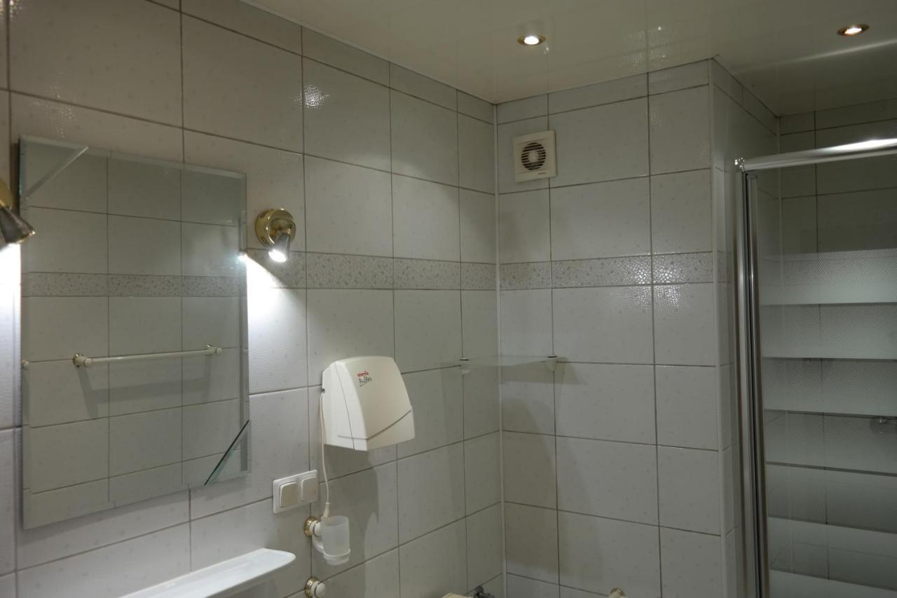 Villamirage Tarnowskie Góry Kültér fotó