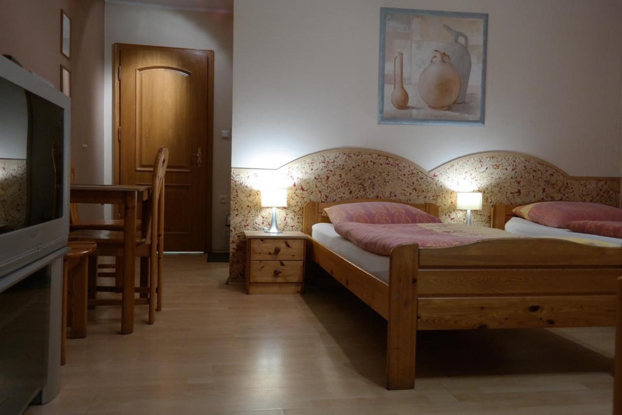 Villamirage Tarnowskie Góry Kültér fotó
